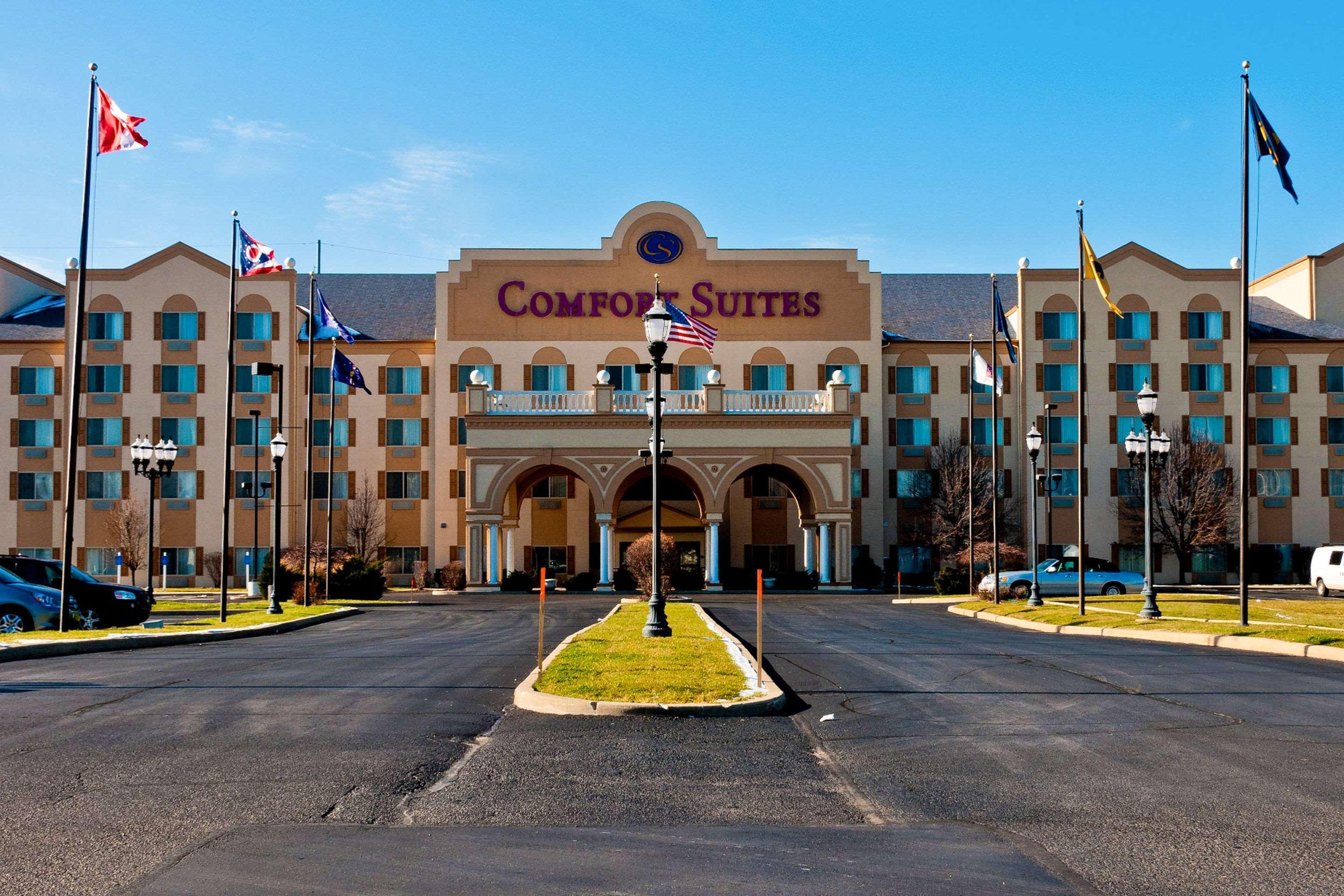 Comfort Suites University Area Notre Dame-South Bend Bagian luar foto