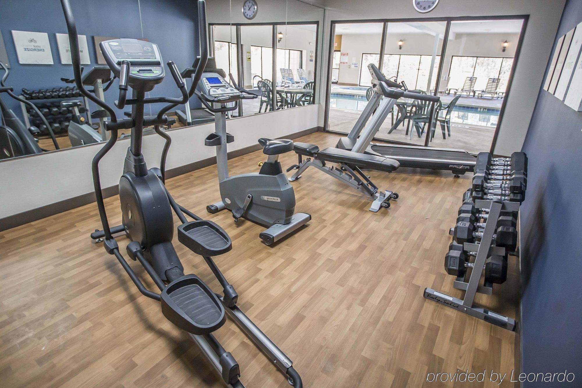 Comfort Suites University Area Notre Dame-South Bend Bagian luar foto