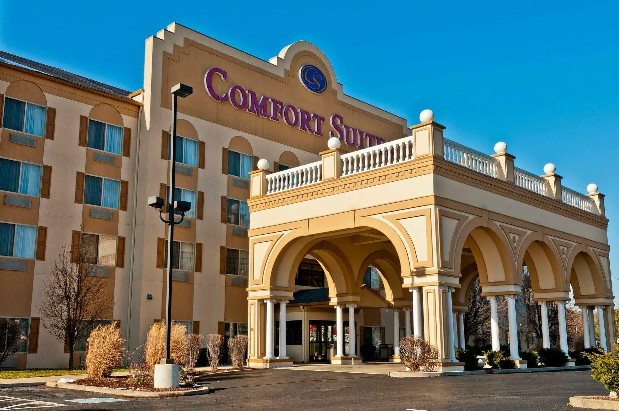 Comfort Suites University Area Notre Dame-South Bend Bagian luar foto